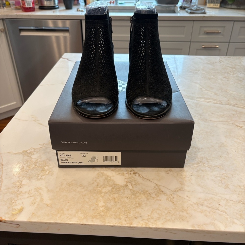 Vince Camuto Black 2” Blocked Heeled Boot